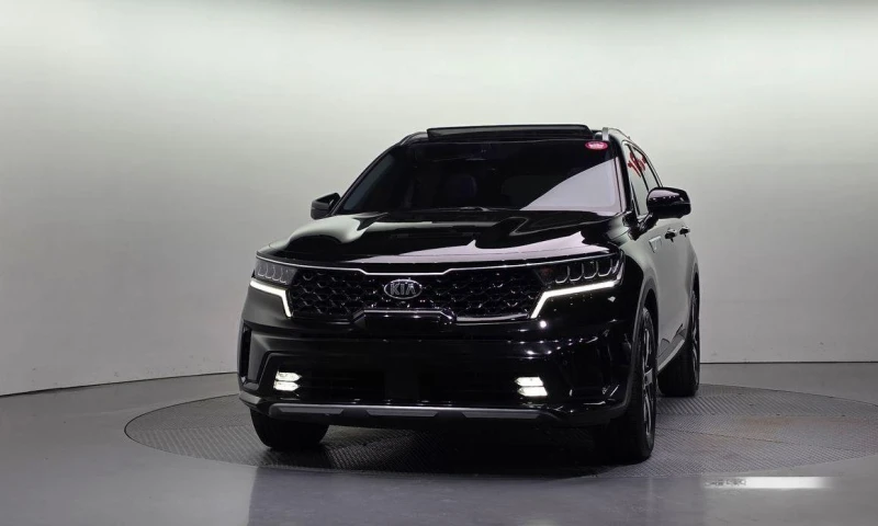 Kia Sorento Diesel 2.2 2WD Noblesse, снимка 3 - Автомобили и джипове - 52108177