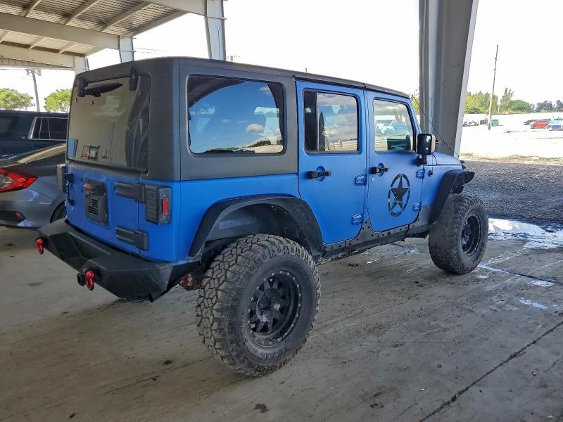 Jeep Wrangler 3.8 UNLIMITED SPORT, снимка 4 - Автомобили и джипове - 52748917