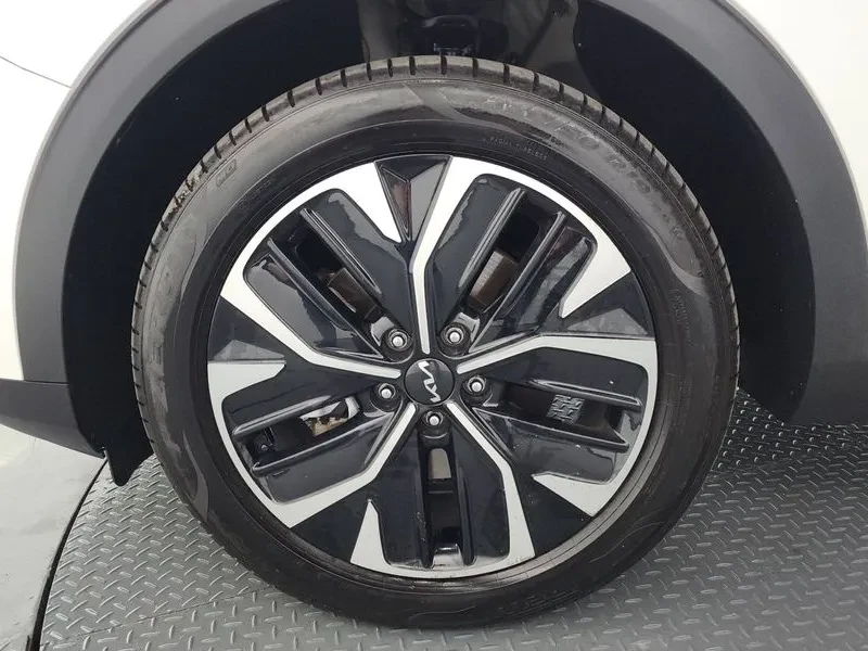 Kia Sportage LPG 2.0| Navi| 360| �������|  | Mobile.bg � ����������� 5