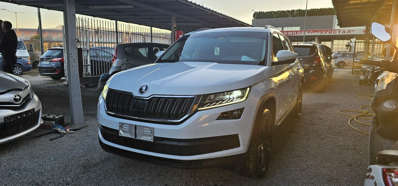 Skoda Kodiaq 4x4 2.0TDI AUTOMATIC - изображение 4