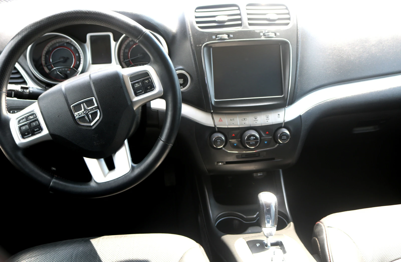 Dodge Journey 3.6 V6 4x4 - изображение 9