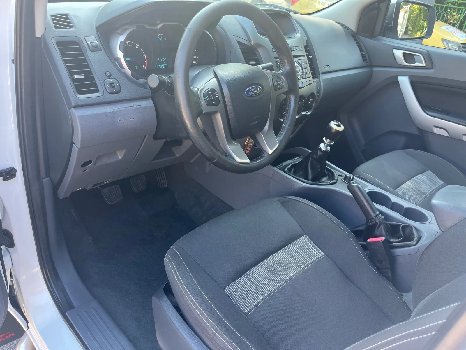 Ford Ranger XLT/2.2D/4x4 - изображение 10