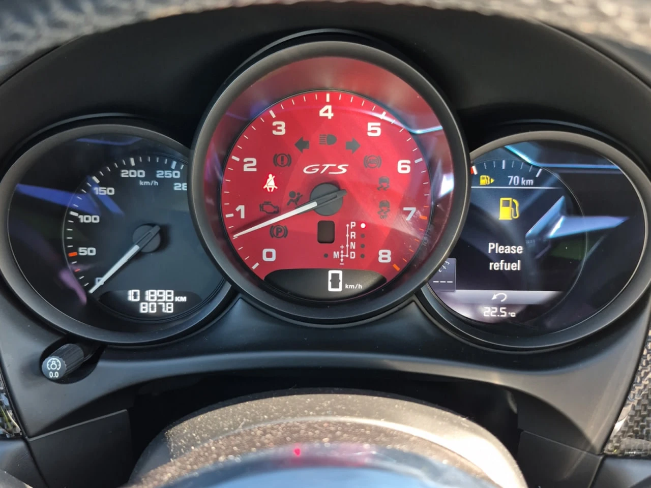 Porsche Macan GTS * CARFAX * АвтоКредит * Цена до България*  - изображение 9