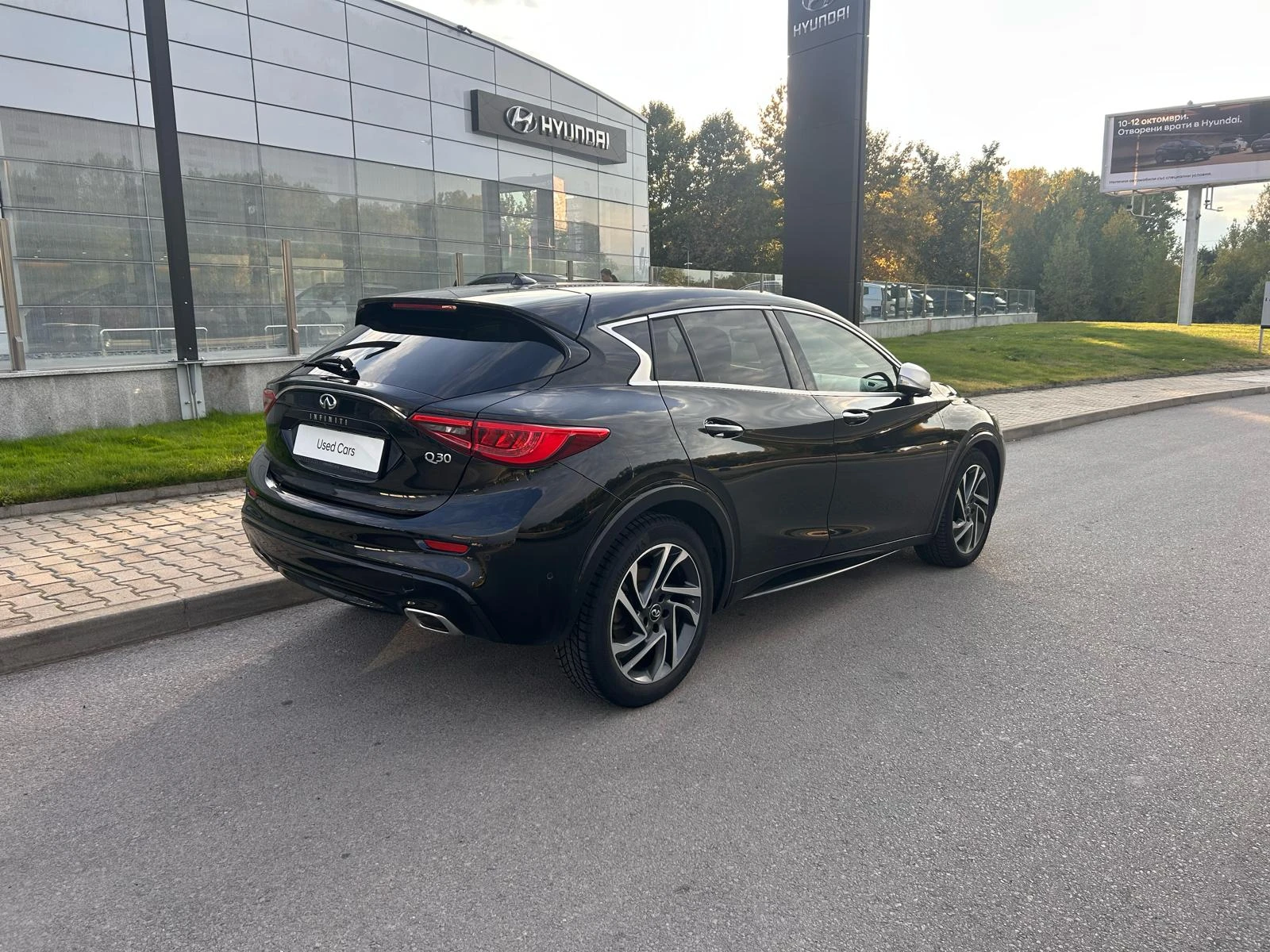 Infiniti Q30 PREMIUM - изображение 3
