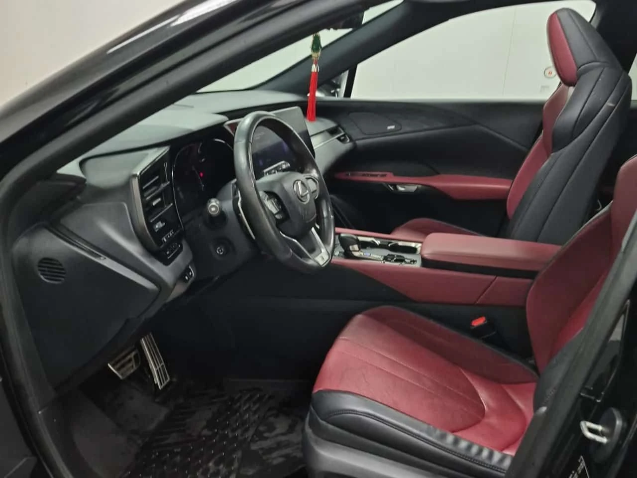 Lexus RX 500h F SPORT PERFORMANCE * * Един собственик * CARFAX *, снимка 9 - Автомобили и джипове - 54915949