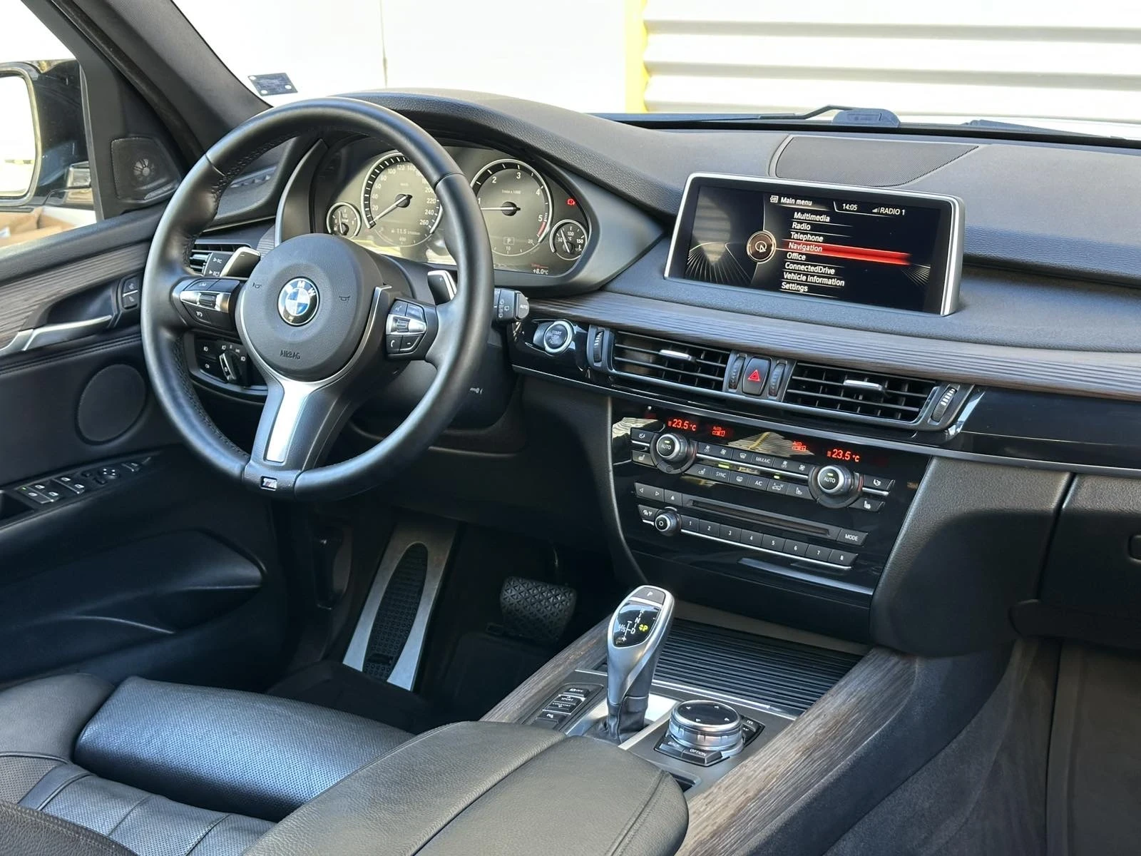 BMW X5 H/K Soft close M-Pack, снимка 6 - Автомобили и джипове - 55523317