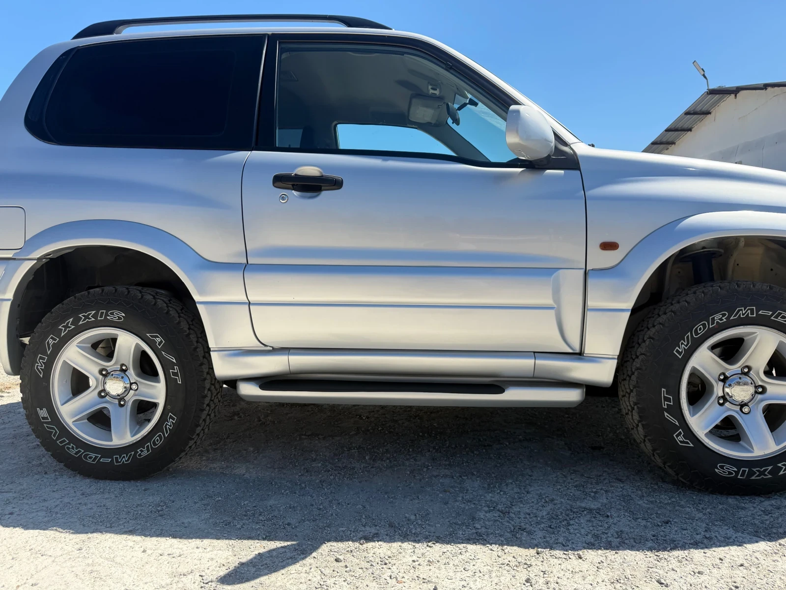 Suzuki Grand vitara, снимка 16 - Автомобили и джипове - 55962058