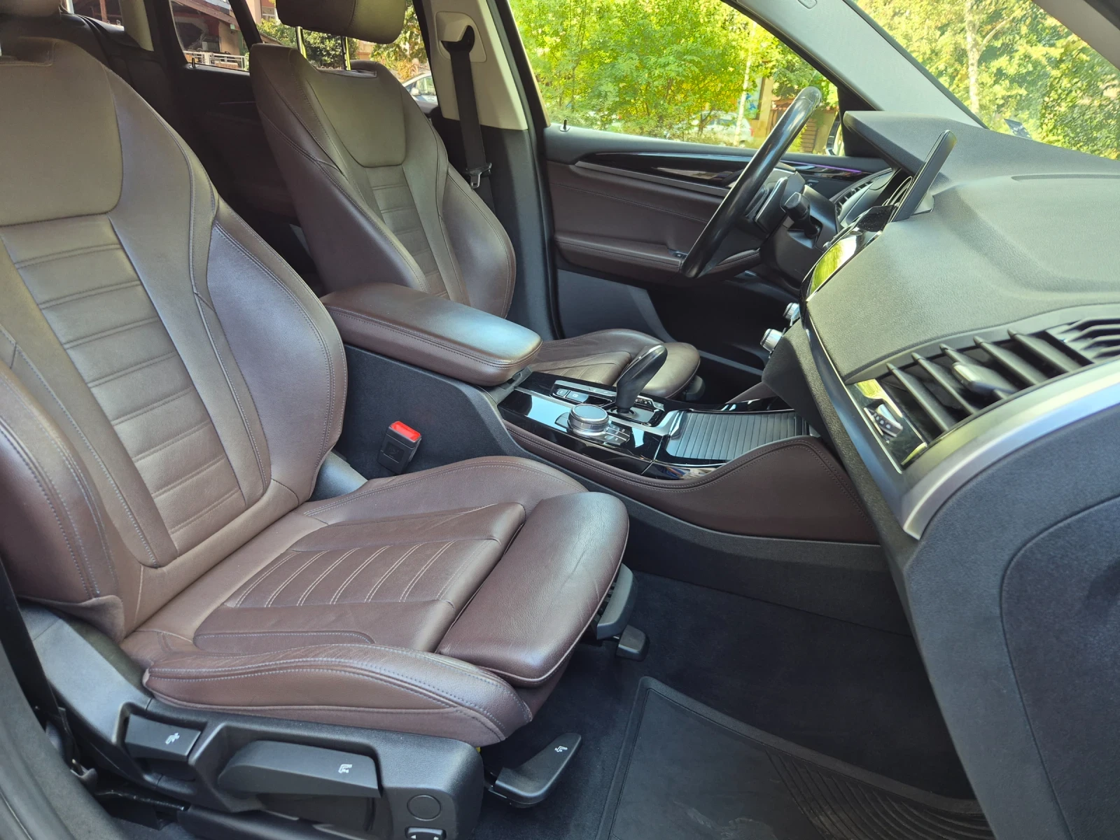 BMW X4 НАВИ* КОЖА* CARPLAY* XDRIVE* LED, снимка 14 - Автомобили и джипове - 56116660