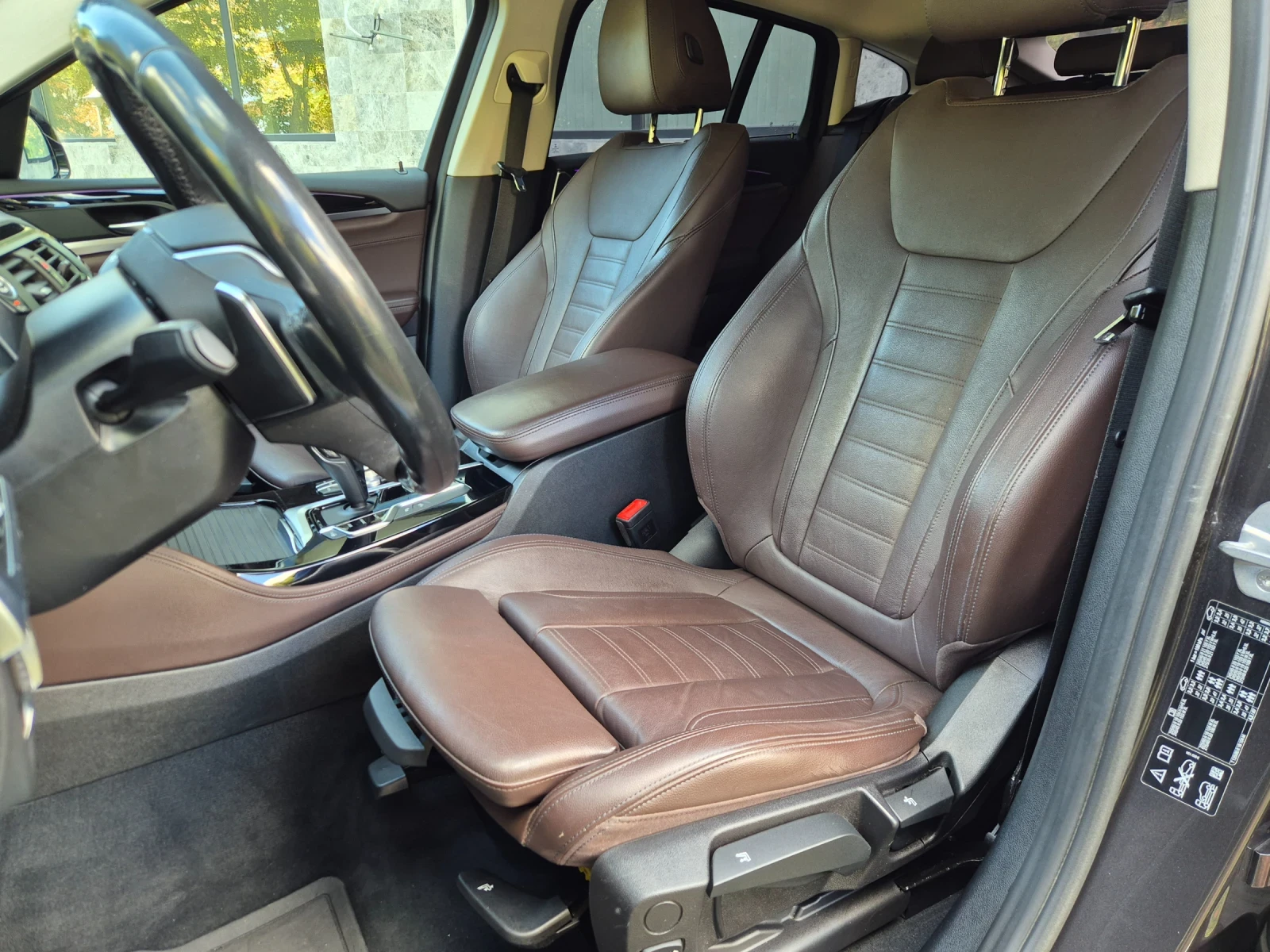 BMW X4 НАВИ* КОЖА* CARPLAY* XDRIVE* LED, снимка 10 - Автомобили и джипове - 56116660