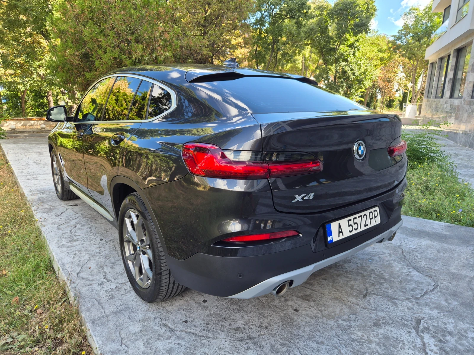 BMW X4 НАВИ* КОЖА* CARPLAY* XDRIVE* LED, снимка 7 - Автомобили и джипове - 56116660