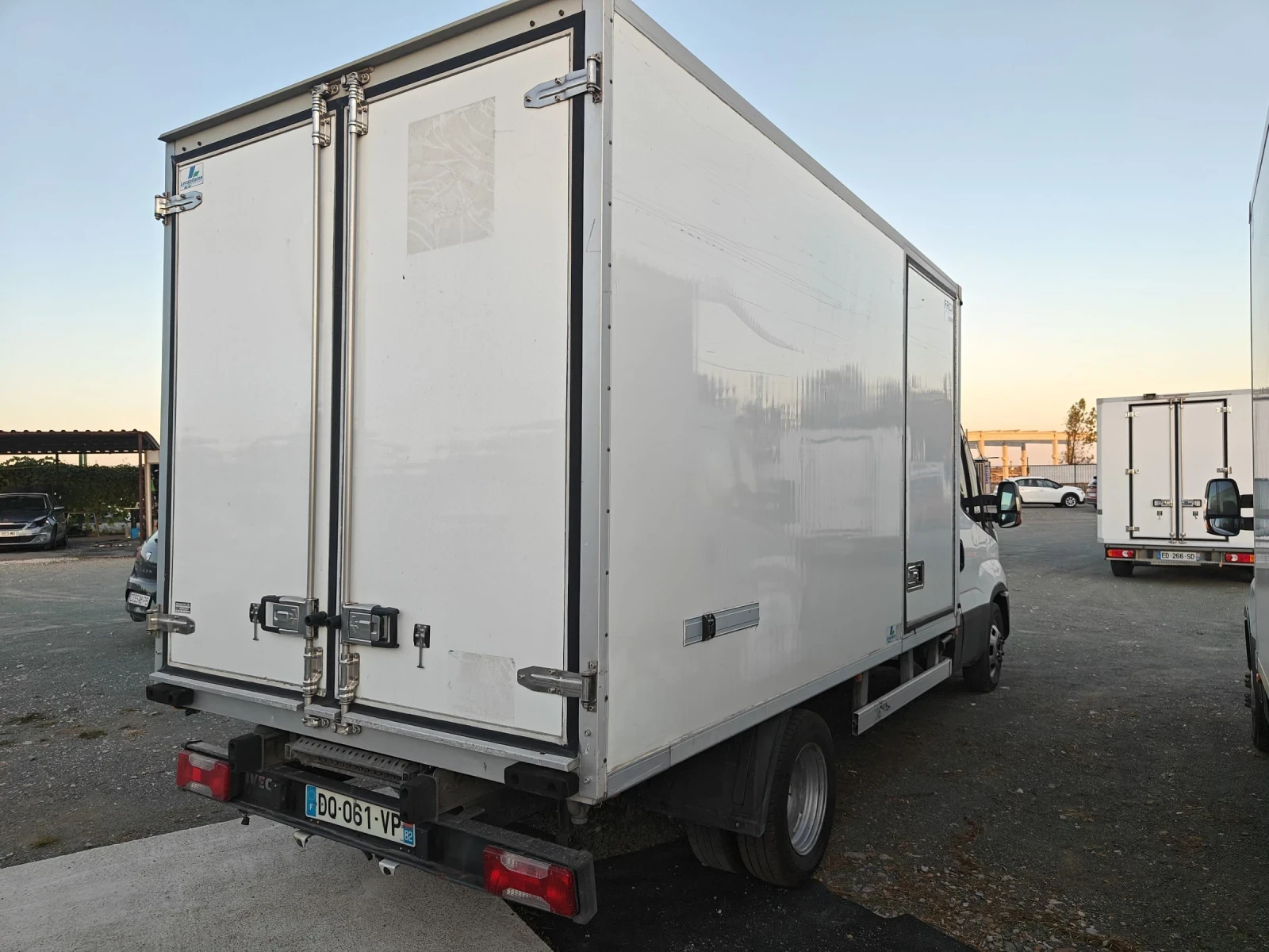 Iveco 35c13 Хладилен Фургон, Климатик - изображение 4