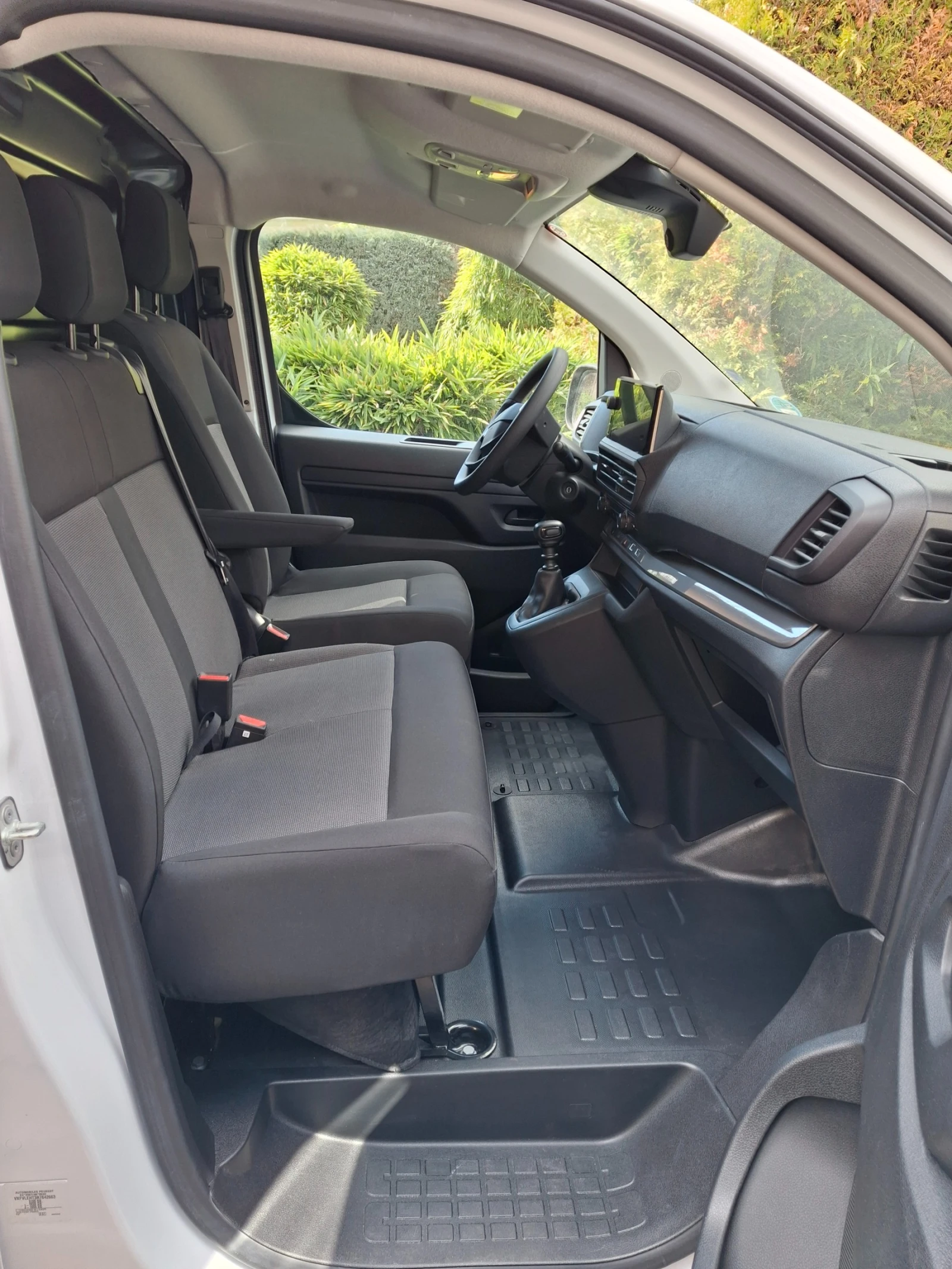 Fiat Scudo 2.0 HDI L3 10k km NAVI 360 CAMERA AUTOPILOT 2+ 1, снимка 10 - Бусове и автобуси - 53990605