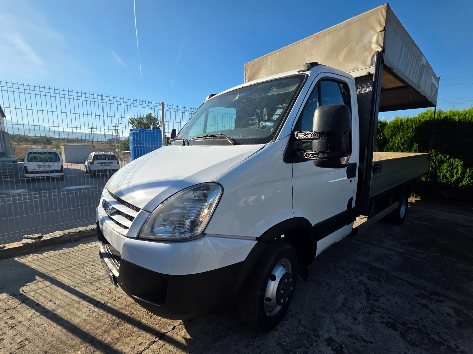 Iveco Daily, снимка 8 - Бусове и автобуси - 56322014