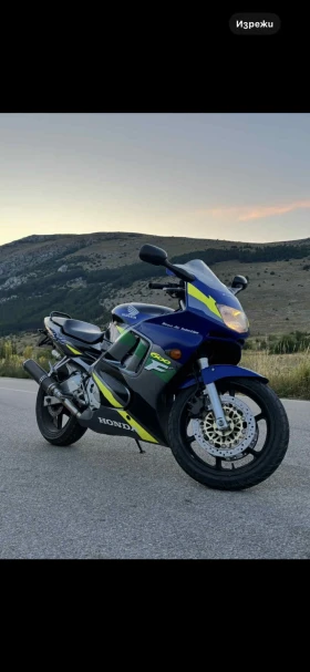     Honda Cbr F3