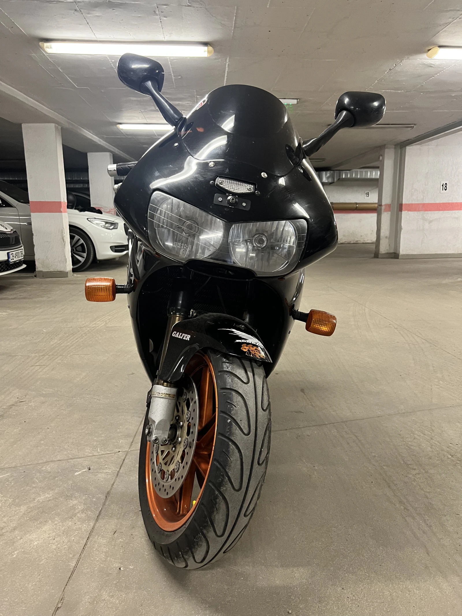 Honda Cbr 900 RR Firablade, снимка 2 - Мотоциклети и мототехника - 56159186