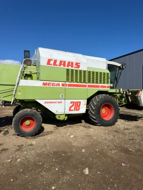 Комбайн Claas Mega 218, снимка 1