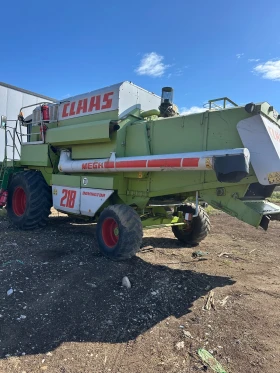 Комбайн Claas Mega 218, снимка 2