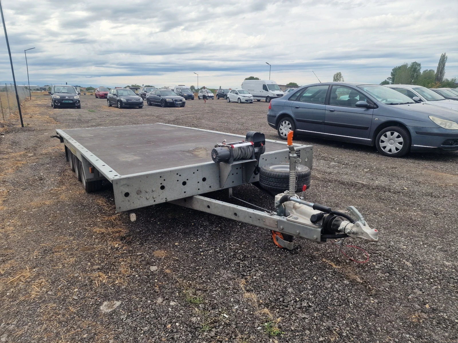    /  Woodford | Mobile.bg   3