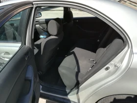 Toyota Avensis D-4D, снимка 9