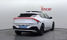 Kia EV6 * GT* 4WD* ПОДГРЕВ* ШИБИДАХ* КАМЕРИ* DISTRONIC* , снимка 2