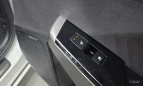 Kia EV6 * GT* 4WD* ПОДГРЕВ* ШИБИДАХ* КАМЕРИ* DISTRONIC* , снимка 16