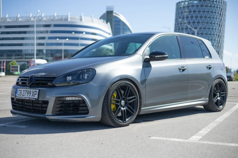 VW Golf MK6 R CS 306 к.с. RECARO Швейцария ОБСЛУЖЕН, снимка 14 - Автомобили и джипове - 47360168