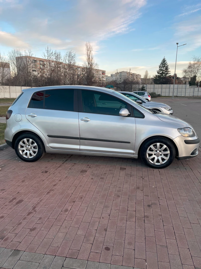 VW Golf Plus, снимка 8 - Автомобили и джипове - 49035325