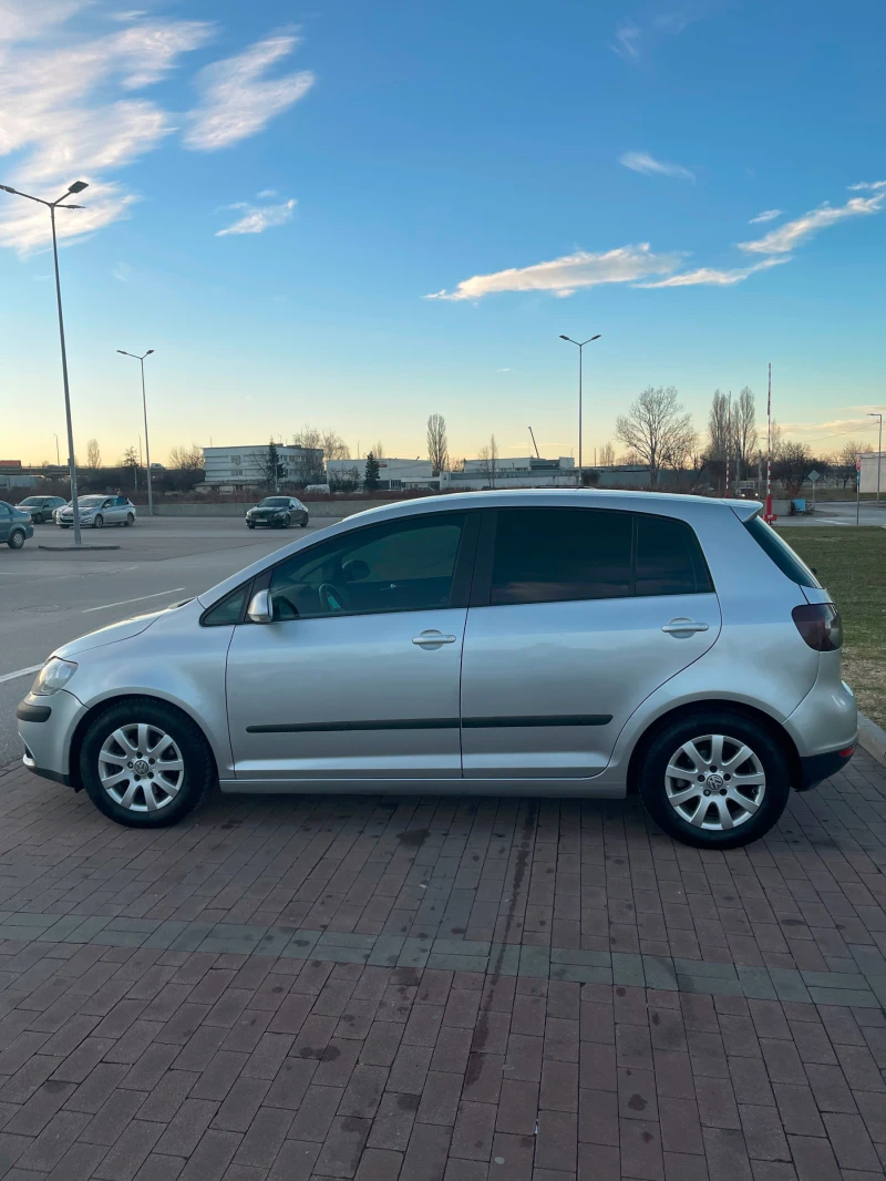 VW Golf Plus, снимка 7 - Автомобили и джипове - 49035325