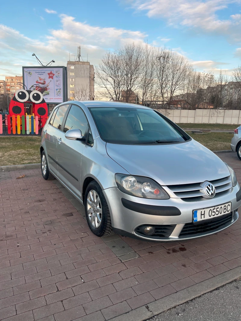 VW Golf Plus, снимка 2 - Автомобили и джипове - 49035325