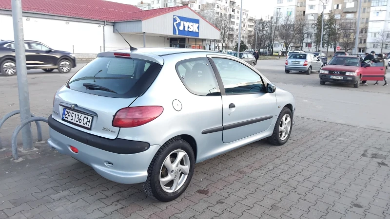 Peugeot 206, снимка 4 - Автомобили и джипове - 49064928