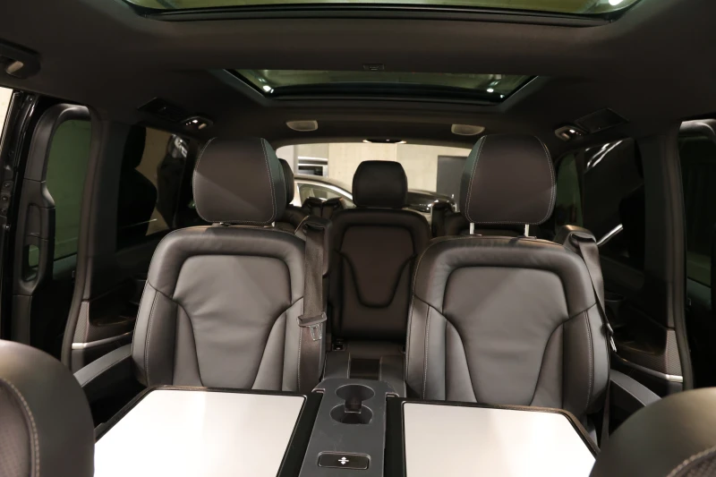 Mercedes-Benz V 300 d Avantgarde Edition Lang 4-MATIC AMG Paket, снимка 14 - Автомобили и джипове - 51933187