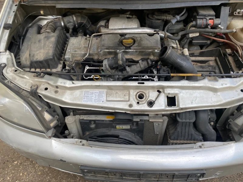 Opel Zafira 2.2, снимка 10 - Автомобили и джипове - 52324791