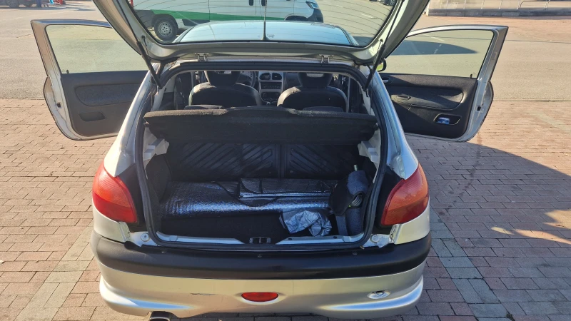 Peugeot 206, снимка 15 - Автомобили и джипове - 52584987