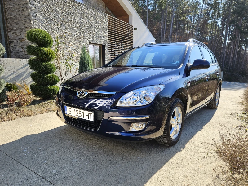 Hyundai I30 CW Kombi КАТО НОВА!