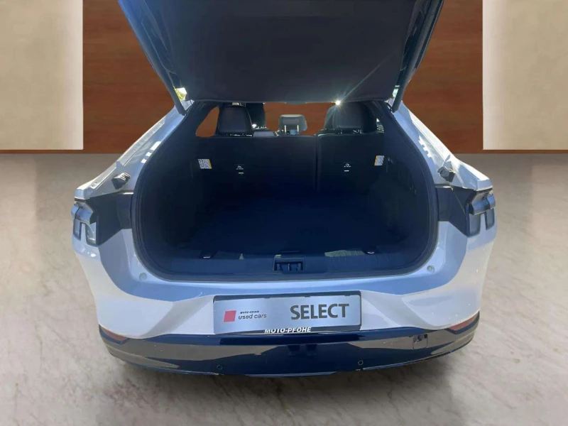 Ford Mustang Mach-E 98 kWh, снимка 12 - Автомобили и джипове - 53264220