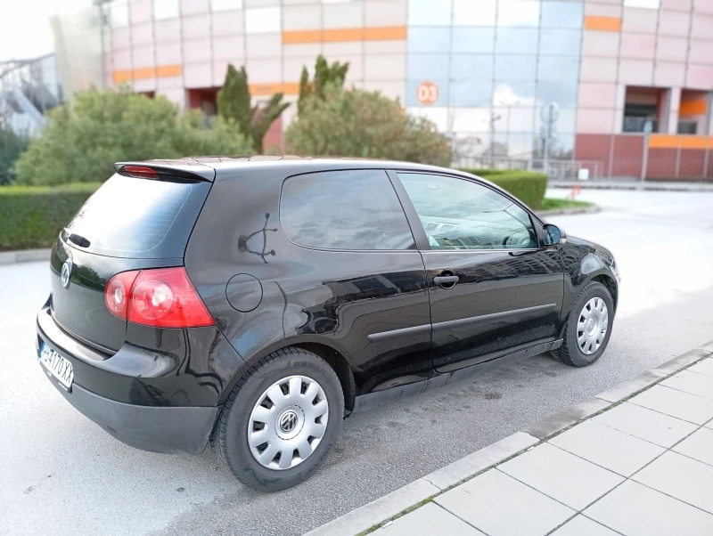 VW Golf 5, снимка 3 - Автомобили и джипове - 53424963