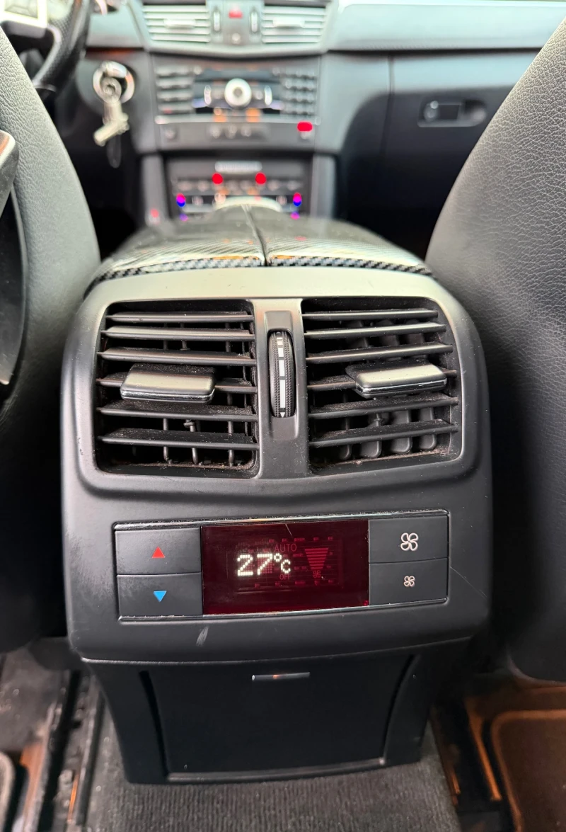 Mercedes-Benz E 500, снимка 11 - Автомобили и джипове - 53477569