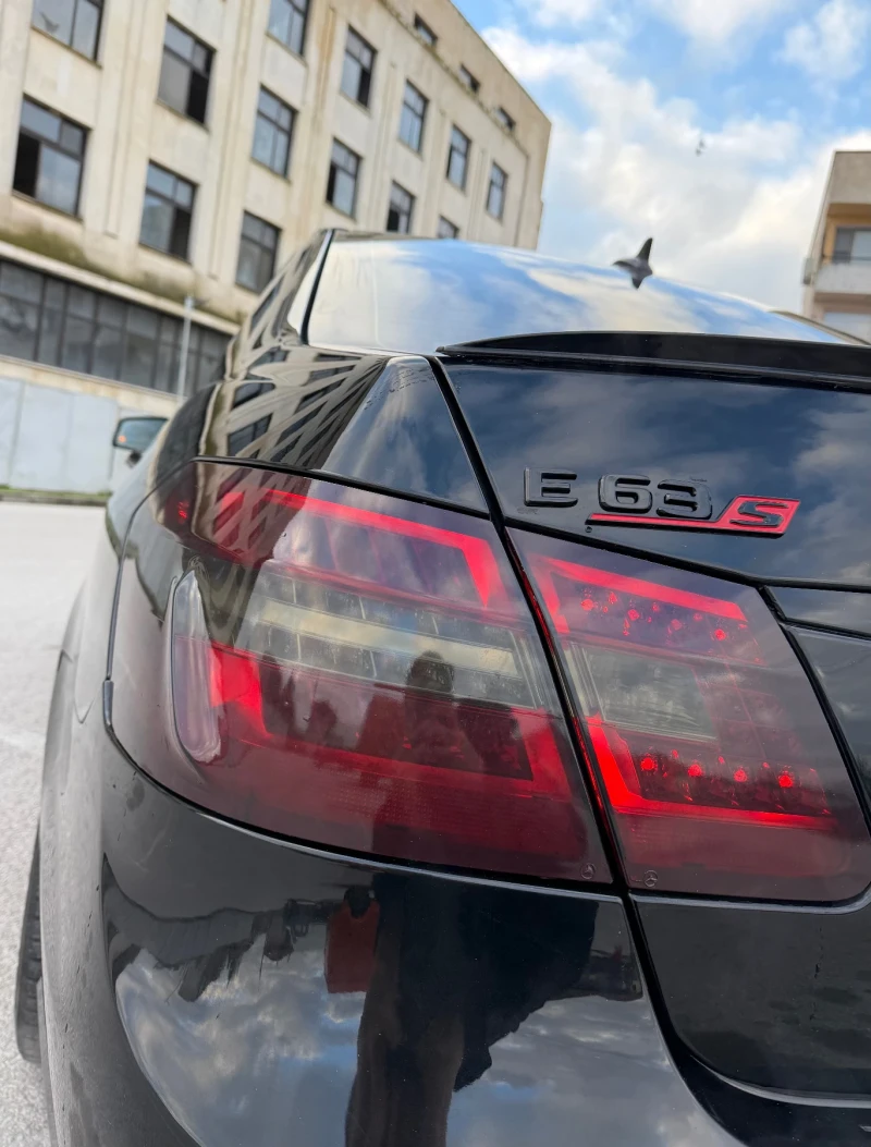 Mercedes-Benz E 500, снимка 4 - Автомобили и джипове - 53477569