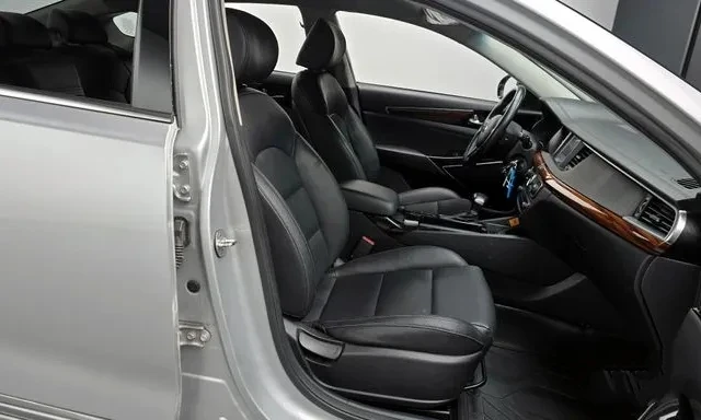 Kia K7 3.0LPi Газ - изображение 10