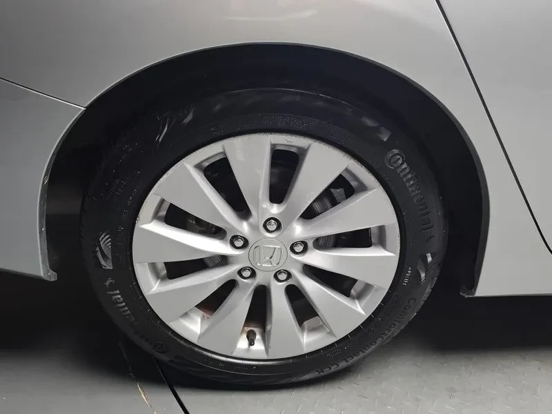 Honda Accord 2.4 9Th Generation, снимка 10 - Автомобили и джипове - 55841463
