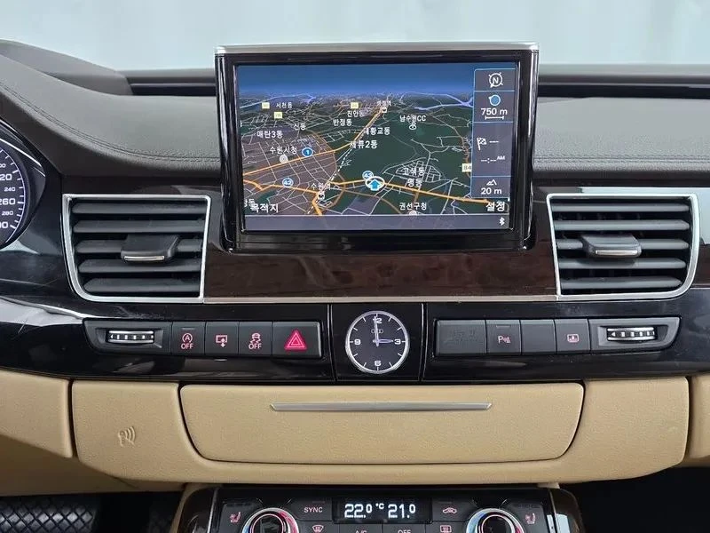 Audi A8, снимка 14 - Автомобили и джипове - 56689829