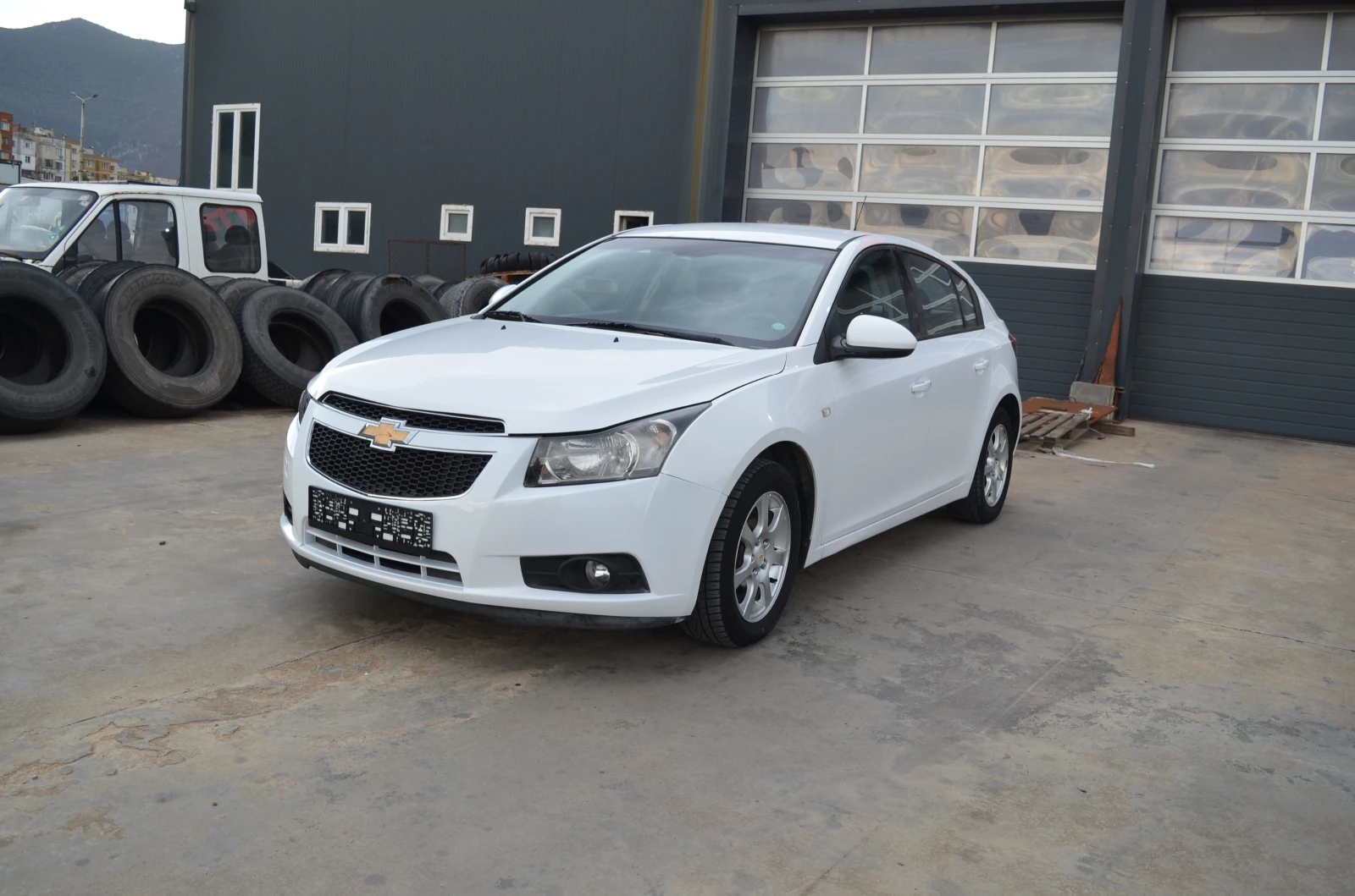 Chevrolet Cruze 1.7 - изображение 3