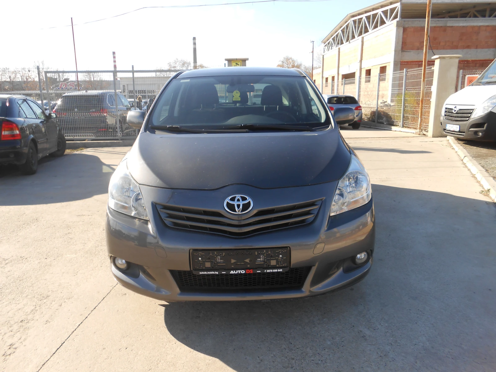 Toyota Verso 2.0d-6sk-Euro-5A-Kamera-Keyless - изображение 2