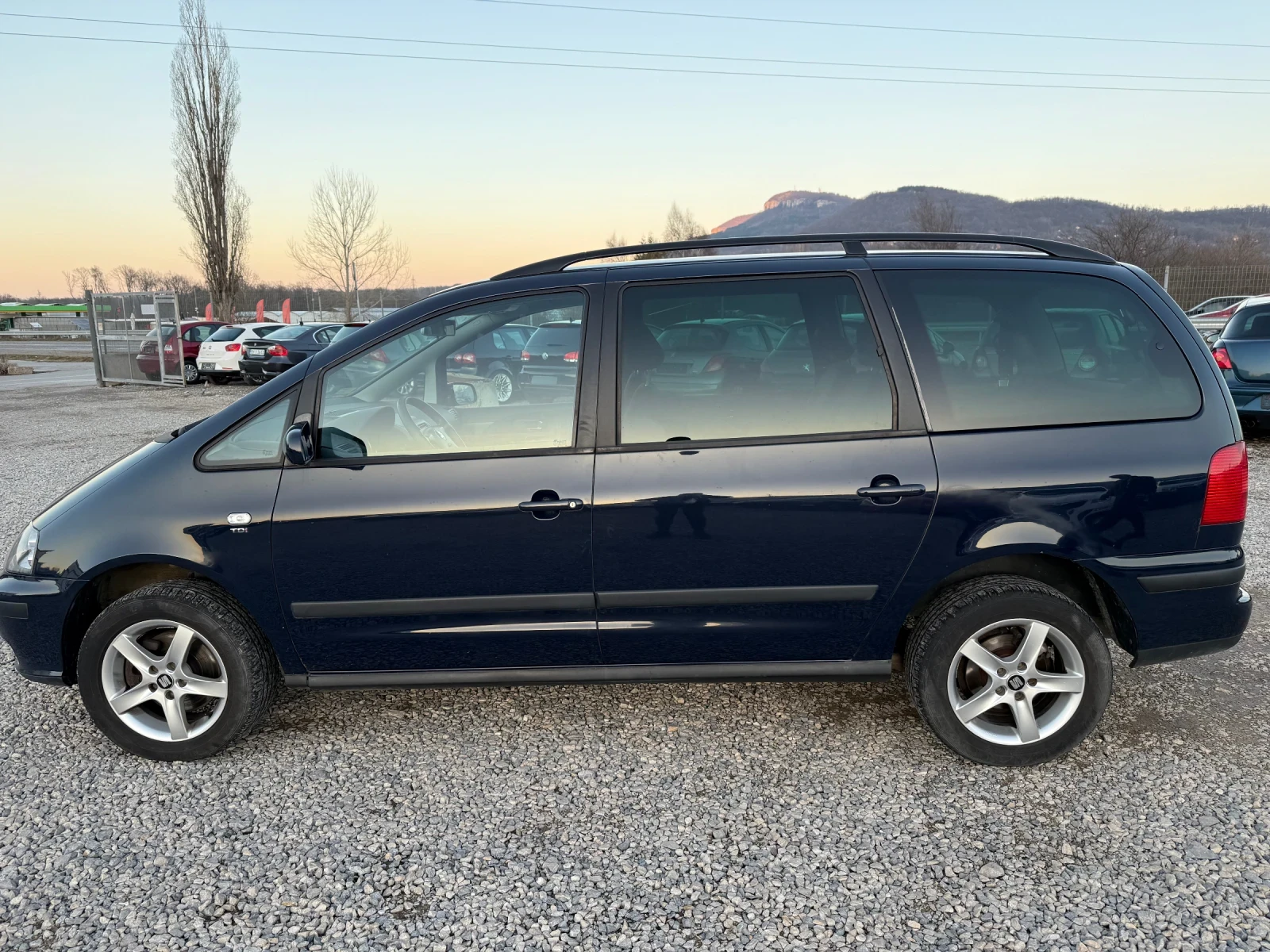 Seat Alhambra 1.9TDI-116PS-6 + 1 - изображение 8