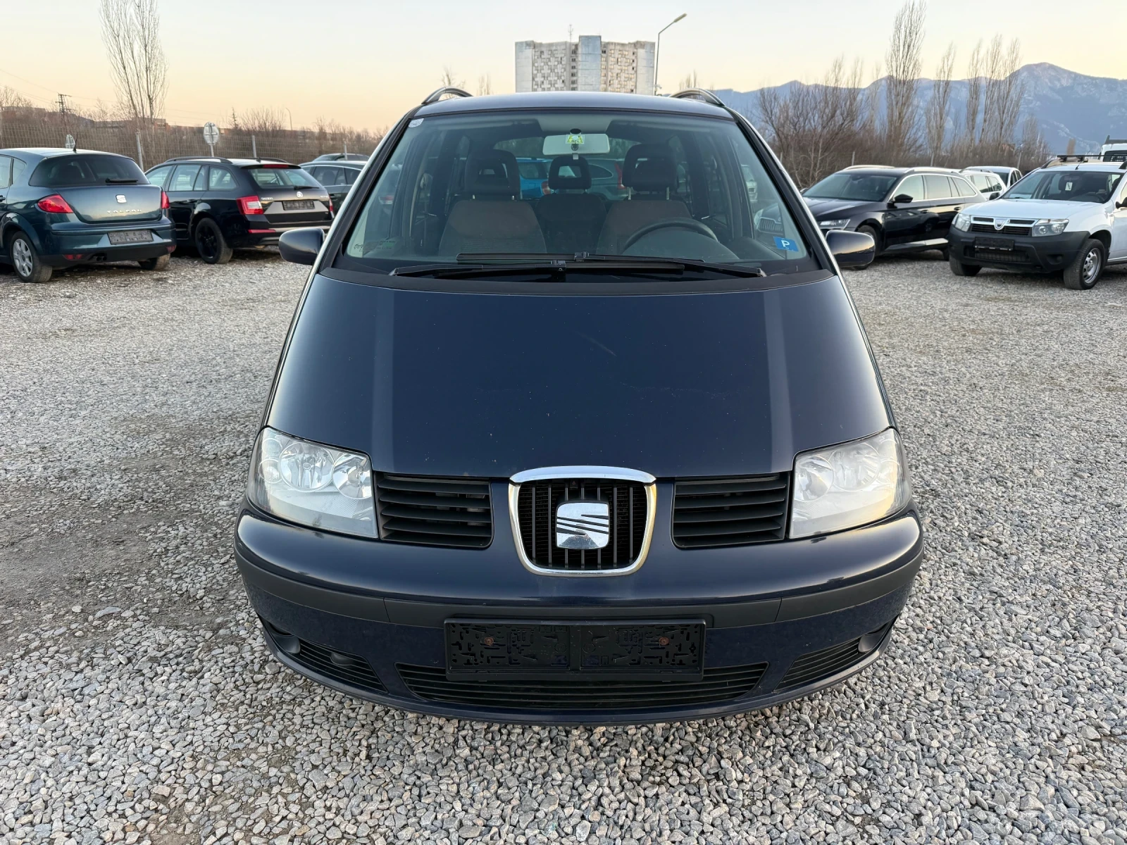 Seat Alhambra 1.9TDI-116PS-6 + 1 - изображение 2