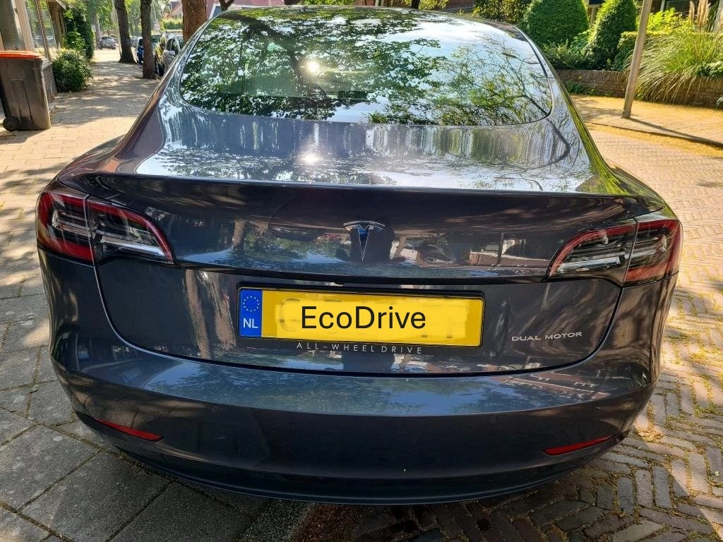 Tesla Model 3 Long Range AWD  - изображение 6