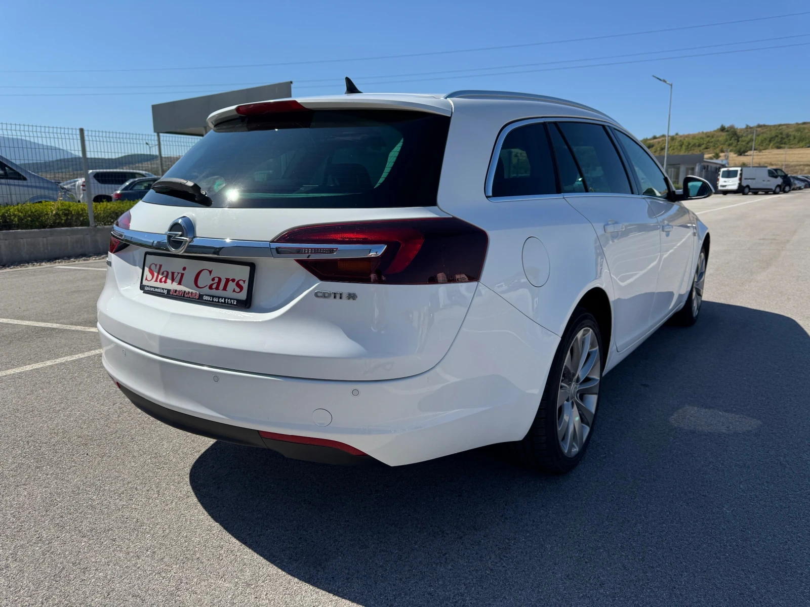Opel Insignia 2.0 TDCI TOURER 163 h.p. - 4x4/ AUTOMATIC - изображение 5