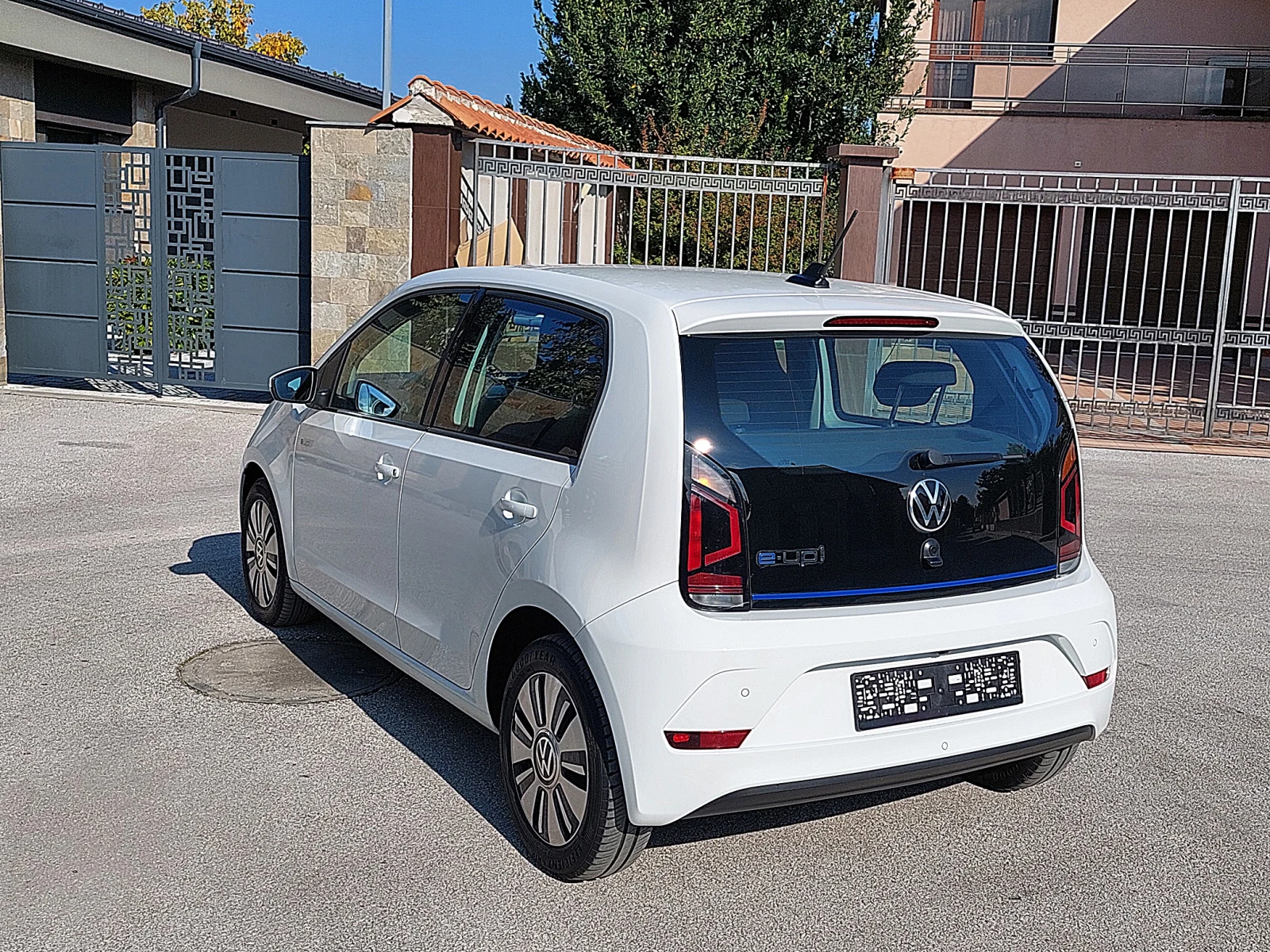 VW Up 36.8 kW CCS port Гаранция - изображение 7