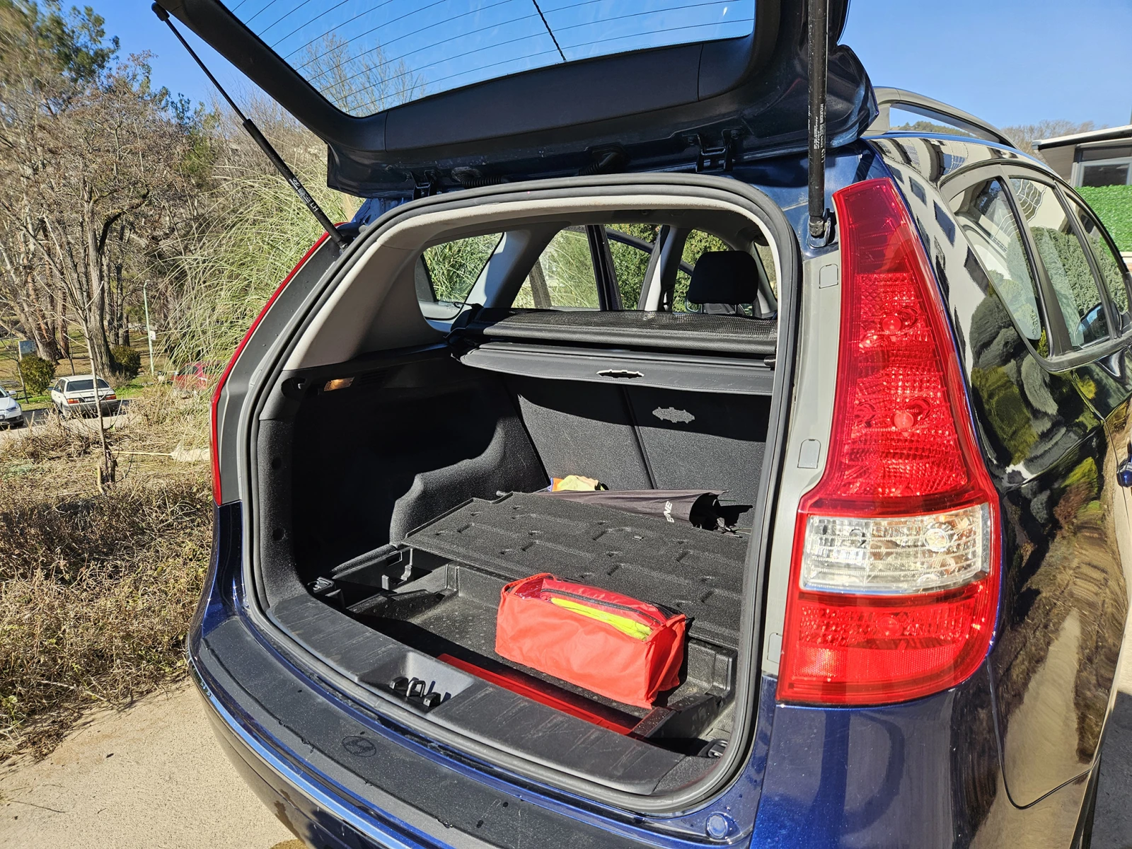 Hyundai I30 CW Kombi ���� ����! | Mobile.bg � ����������� 15