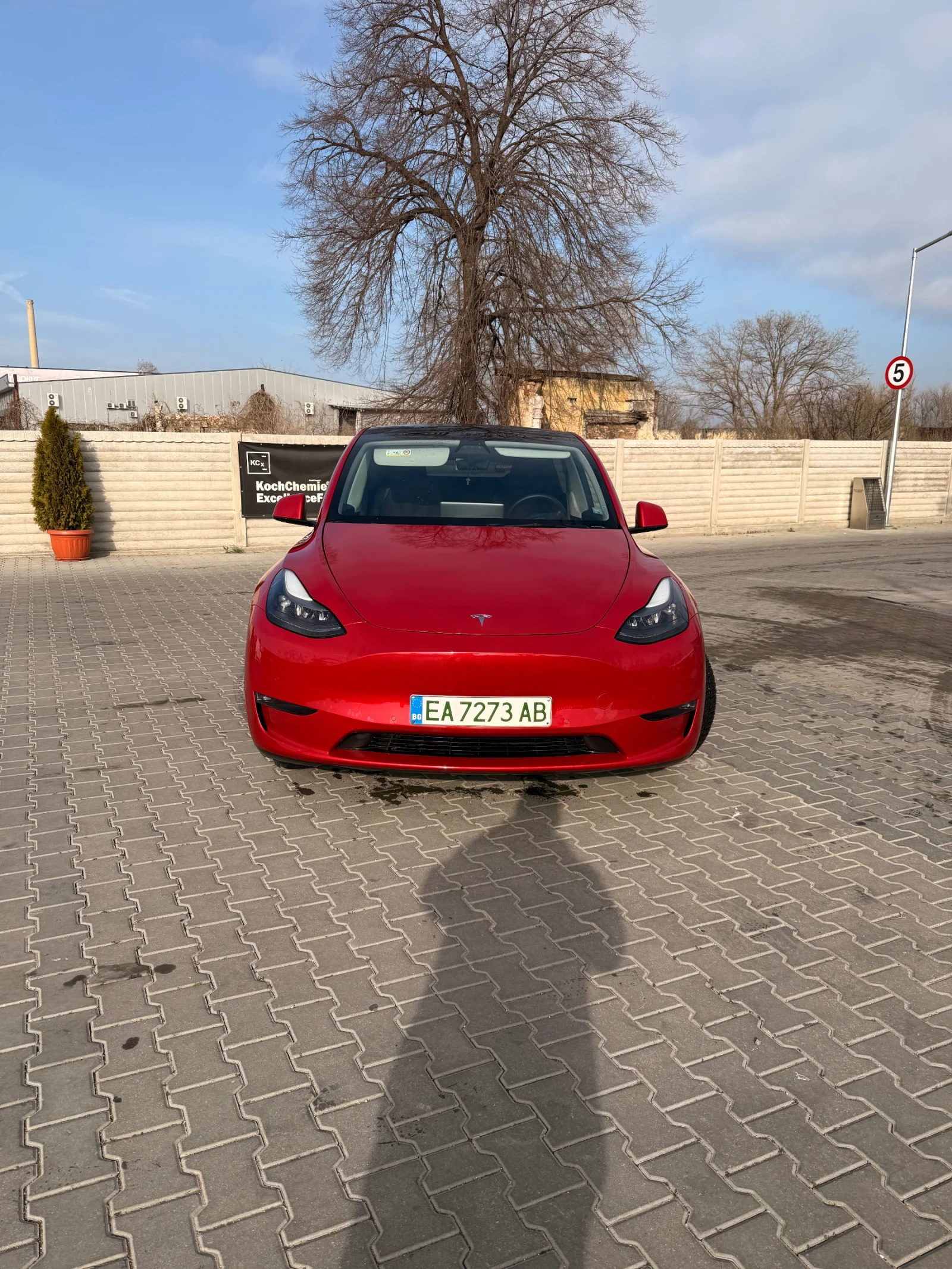 Tesla Model Y Long Range Dual Motor 514кс 75kw, снимка 2 - Автомобили и джипове - 53804134